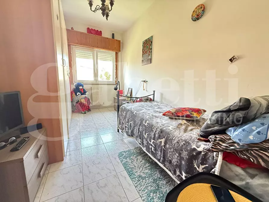Immagine 22 di Appartamento in vendita  in Via GRAN SASSO, 10 a Bastia Umbra