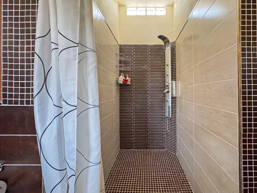 Immagine 28 di Villa in vendita  in Via Augusteo, . a Ispica