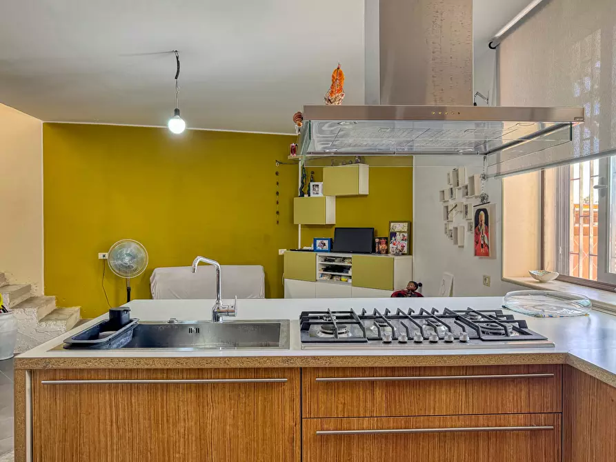 Immagine 17 di Villa in vendita  in Via Augusteo, . a Ispica