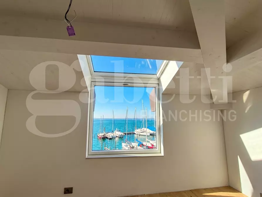 Immagine 4 di Appartamento in vendita  in Via SOTTOMARINA - FONDAMENTA LUNGOLAGUNA, 00 a Chioggia