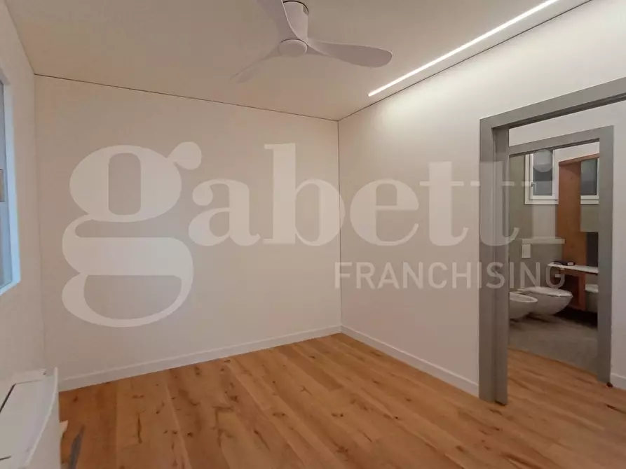 Immagine 4 di Appartamento in vendita  in Via SOTTOMARINA - FONDAMENTA LUNGOLAGUNA, 00 a Chioggia