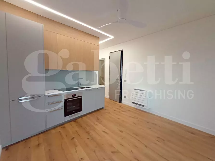 Immagine 2 di Appartamento in vendita  in Via SOTTOMARINA - FONDAMENTA LUNGOLAGUNA, 00 a Chioggia