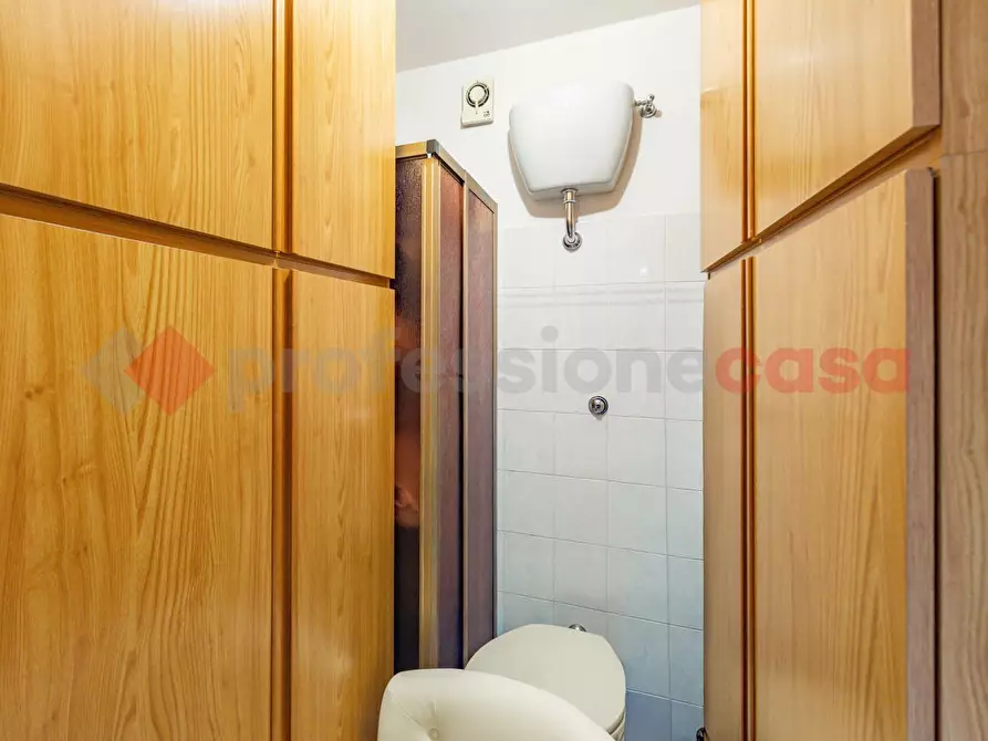 Immagine 26 di Appartamento in vendita  in Via Cinquefrondi, 115 a Roma