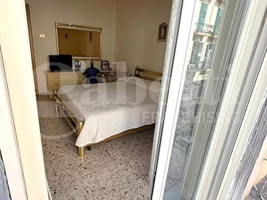 Immagine 7 di Appartamento in vendita  in Via marco aurelio severino a Napoli