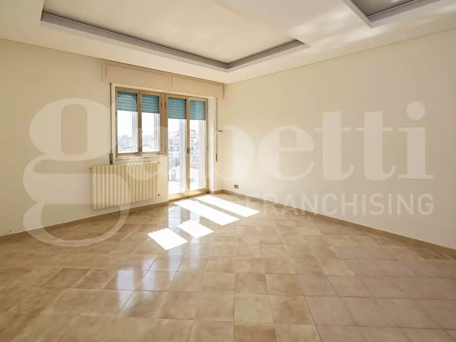 Immagine 19 di Appartamento in vendita  in Via OBERDAN, 10 a Ragusa