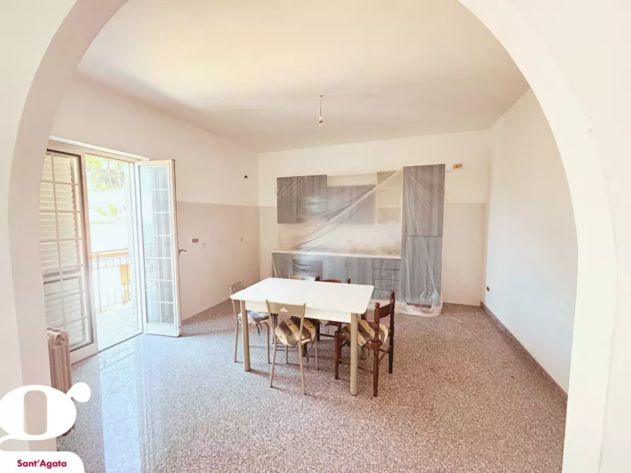 Immagine 4 di Appartamento in vendita  in Contrada VALLEBRUCA, 30 a Sant'agata Di Militello
