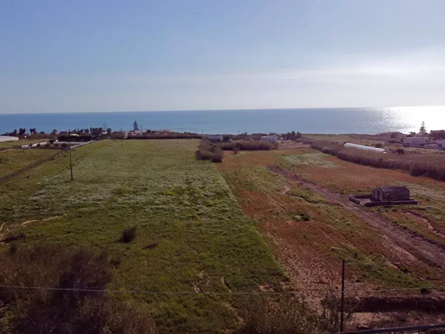 Immagine 13 di Rustico / casale in vendita  in Viale Stella Maris, . a Pachino