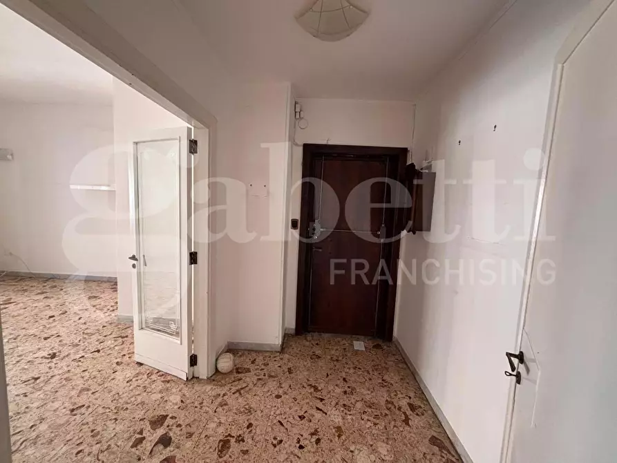 Immagine 5 di Appartamento in vendita  in Via manzoni a Napoli