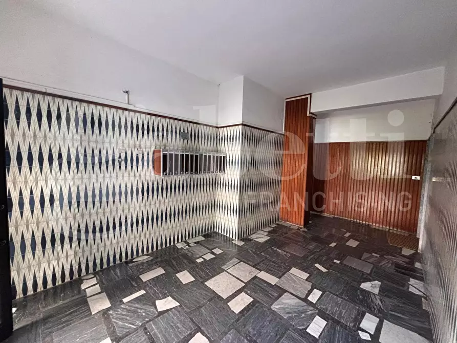 Immagine 4 di Appartamento in vendita  in Via manzoni a Napoli