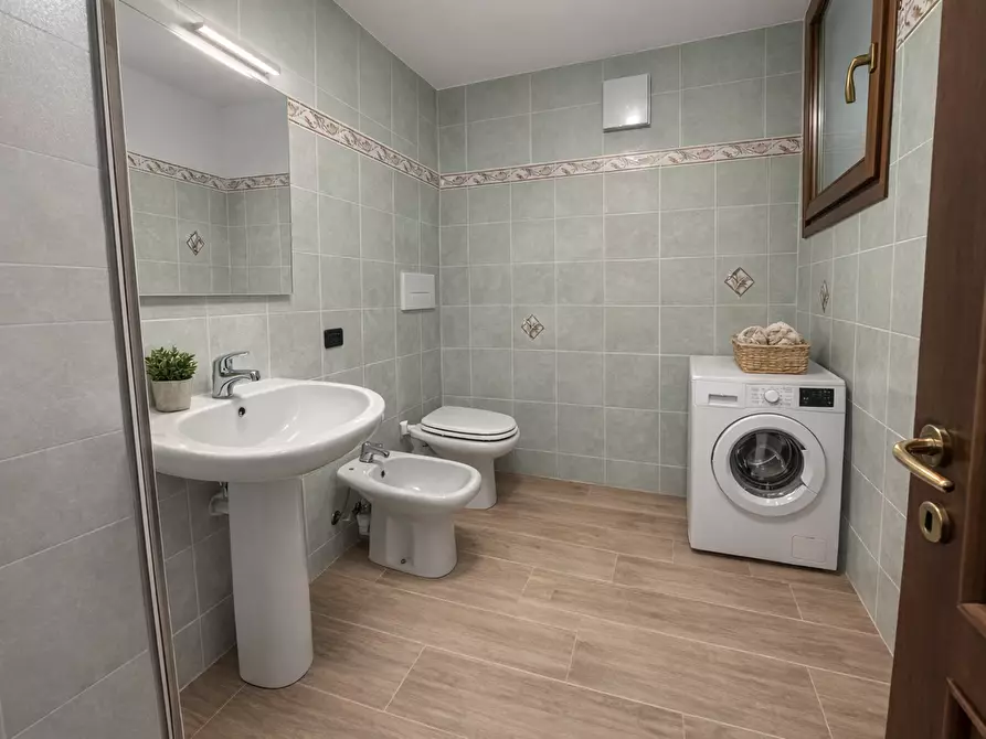 Immagine 4 di Appartamento in vendita  in Via roma, 1 a Coccaglio