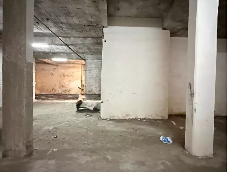 Immagine 13 di Box auto in vendita  in Via Roma, 61 a Sant'anastasia