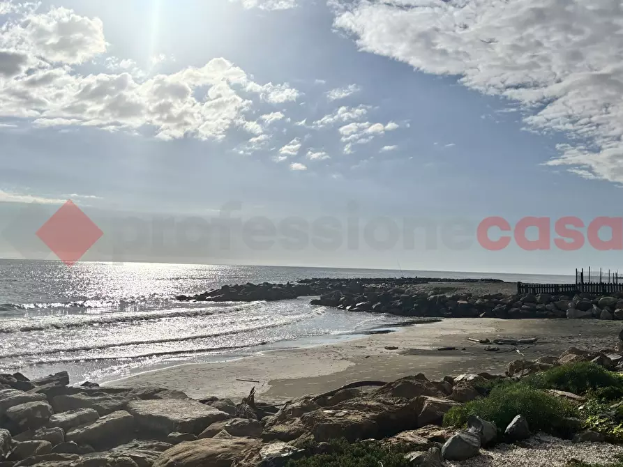 Immagine 23 di Appartamento in vendita  in Via Fumaroli, 11 a Ladispoli