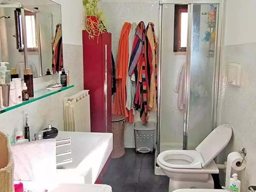 Immagine 3 di Appartamento in vendita  in Via UMBERTO GIORDANO, 35 a Senigallia