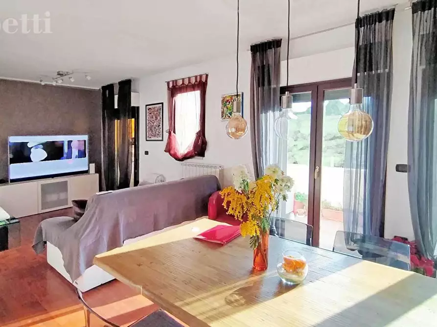 Immagine 5 di Appartamento in vendita  in Via UMBERTO GIORDANO, 35 a Senigallia