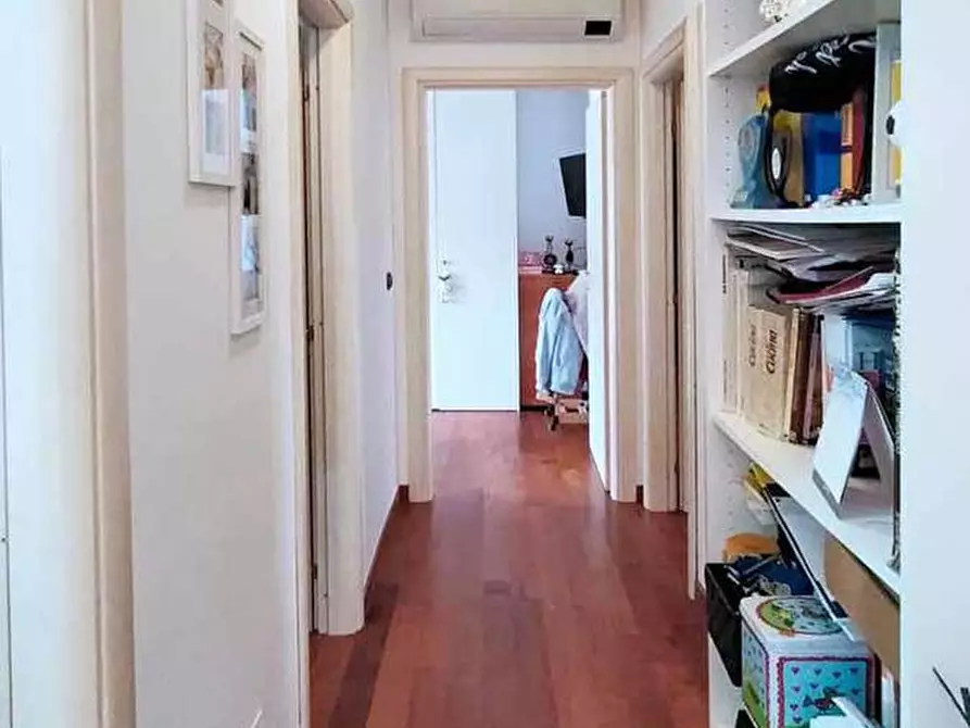 Immagine 4 di Appartamento in vendita  in Via UMBERTO GIORDANO, 35 a Senigallia