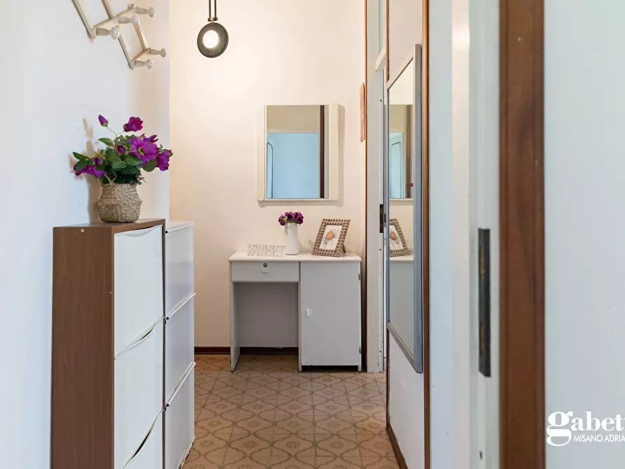 Immagine 11 di Appartamento in vendita  in Via Baracca, 25 a Misano Adriatico