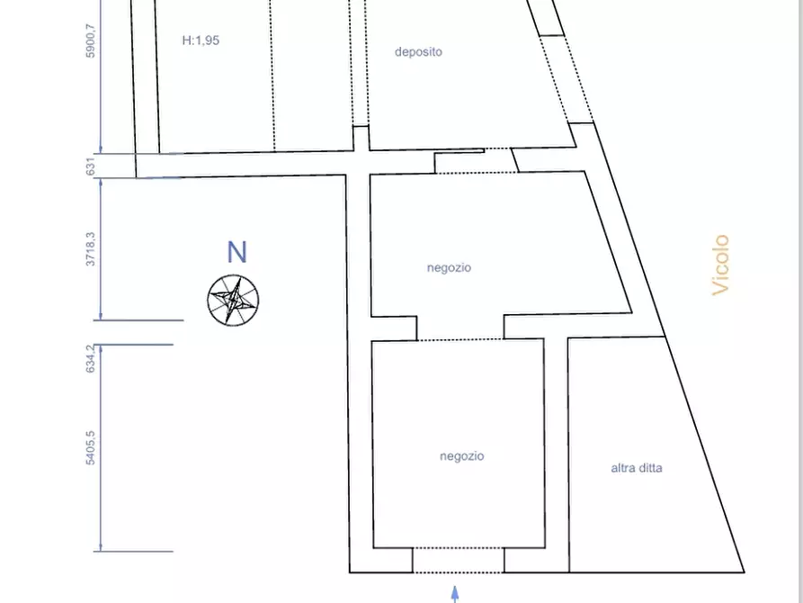 Immagine 4 di Negozio in affitto  in Via Antonio D'Auria, 150 a Sant'anastasia