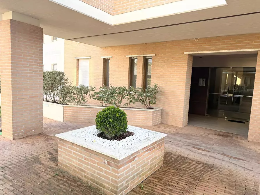 Immagine 26 di Appartamento in vendita  in Via ALDO MORO, 67 a Bastia Umbra