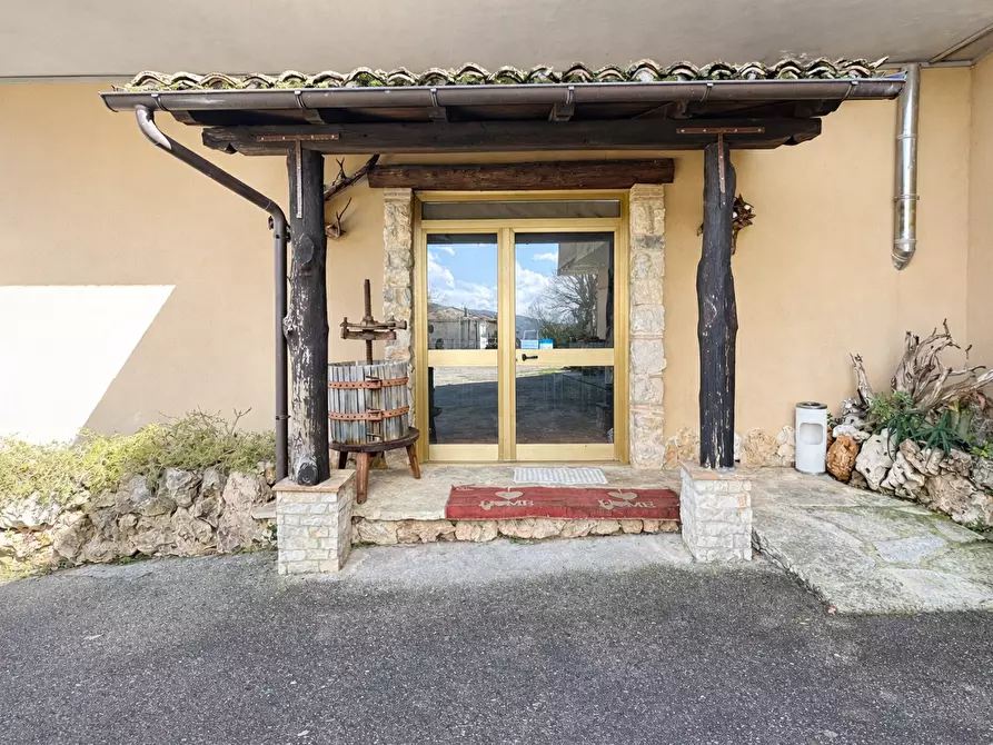 Immagine 9 di Bar / Ristorante in affitto  in Via paterno, 12 a Trivigliano