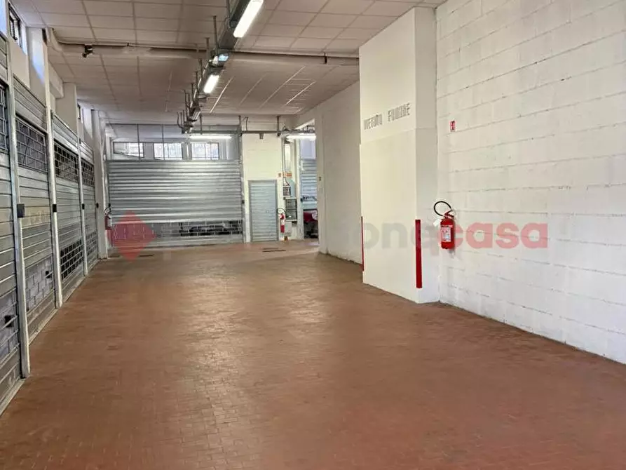 Immagine 14 di Box auto in vendita  in Via Alessandro Luzio, 38 a Roma