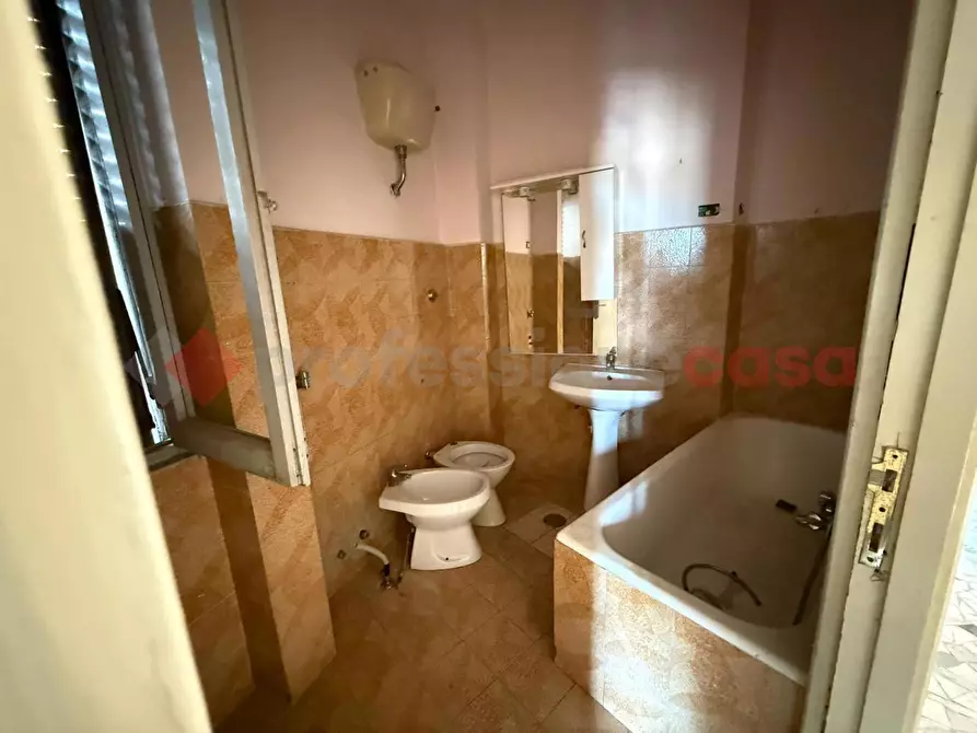 Immagine 24 di Appartamento in vendita  in Via Francesco Bulgarini, 125 a Tivoli