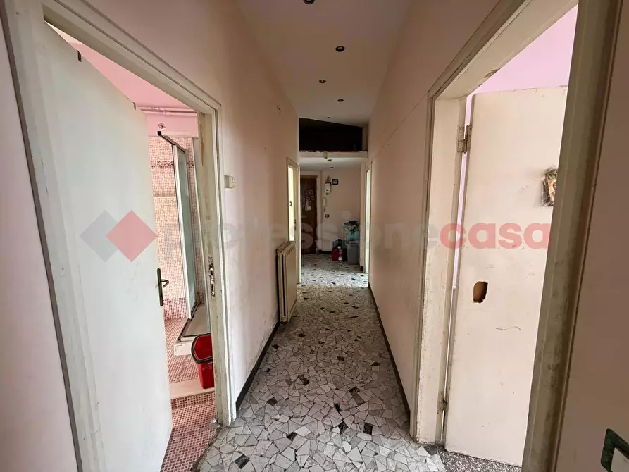 Immagine 37 di Appartamento in vendita  in Via Francesco Bulgarini, 125 a Tivoli