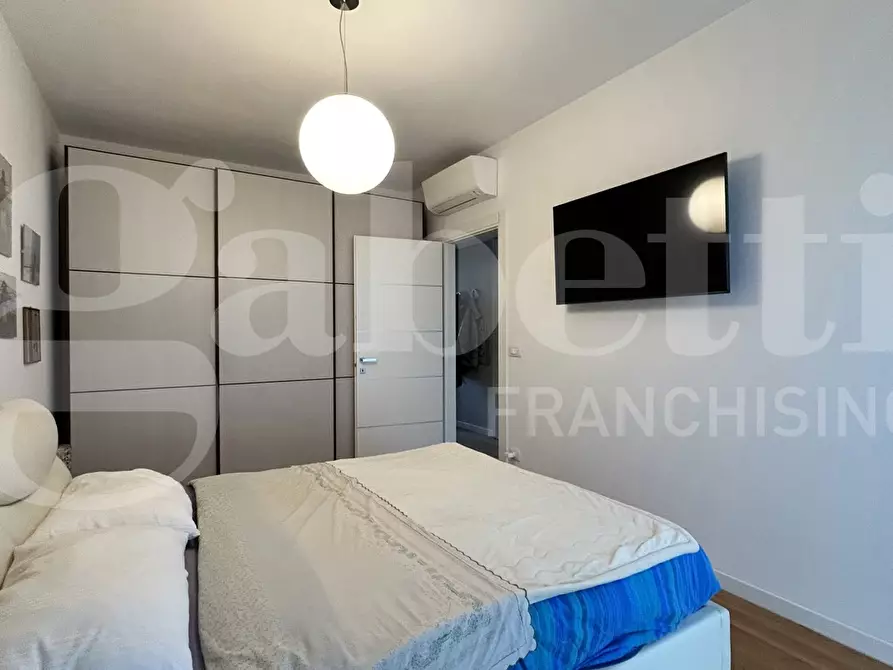 Immagine 13 di Appartamento in vendita  in Via Milano a Bologna