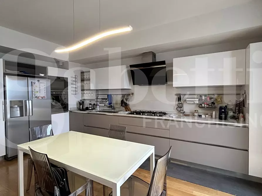 Immagine 27 di Appartamento in vendita  in Via Milano a Bologna