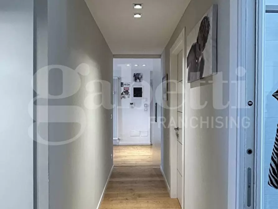 Immagine 23 di Appartamento in vendita  in Via Milano a Bologna