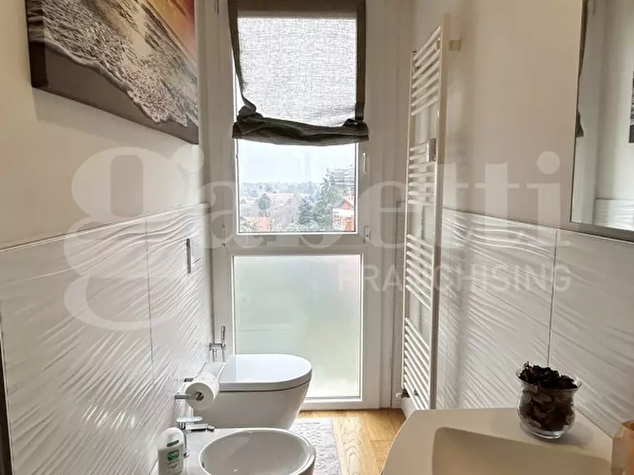 Immagine 14 di Appartamento in vendita  in Via Milano a Bologna