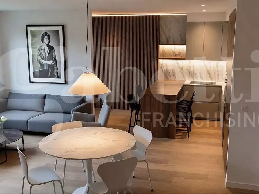 Immagine 6 di Appartamento in vendita  in Via Luigi Cherubini a Bologna