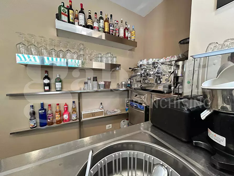 Immagine 6 di Bar / Ristorante in vendita  in Via DELLA BATTAGLIA a Bologna