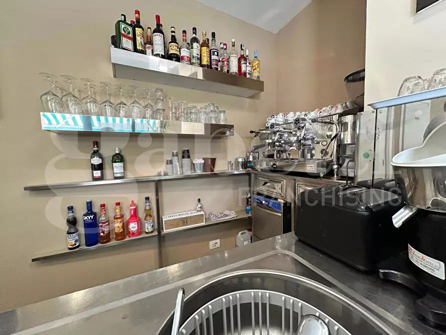 Immagine 5 di Bar / Ristorante in vendita  in Via DELLA BATTAGLIA a Bologna