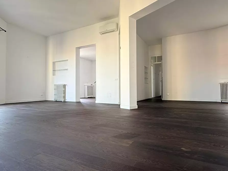 Immagine 10 di Attico in vendita  in Via Houel, 4 a Palermo