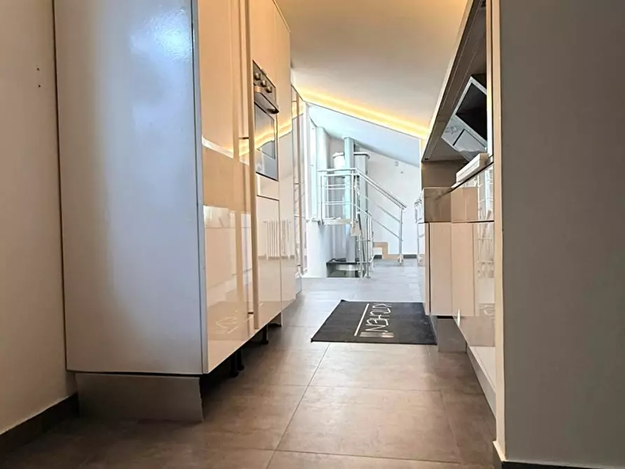 Immagine 35 di Attico in vendita  in Via Houel, 4 a Palermo