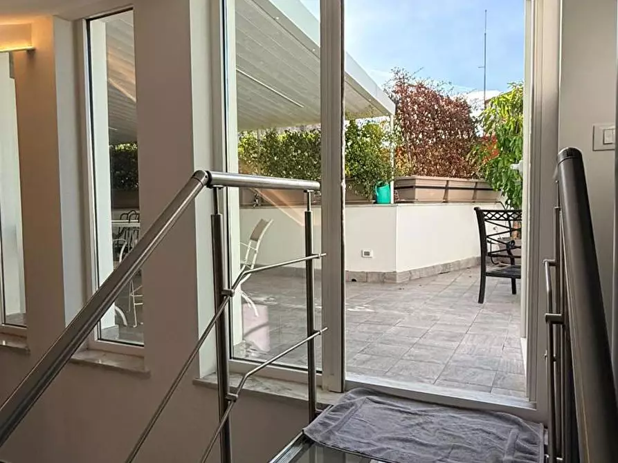 Immagine 38 di Attico in vendita  in Via Houel, 4 a Palermo