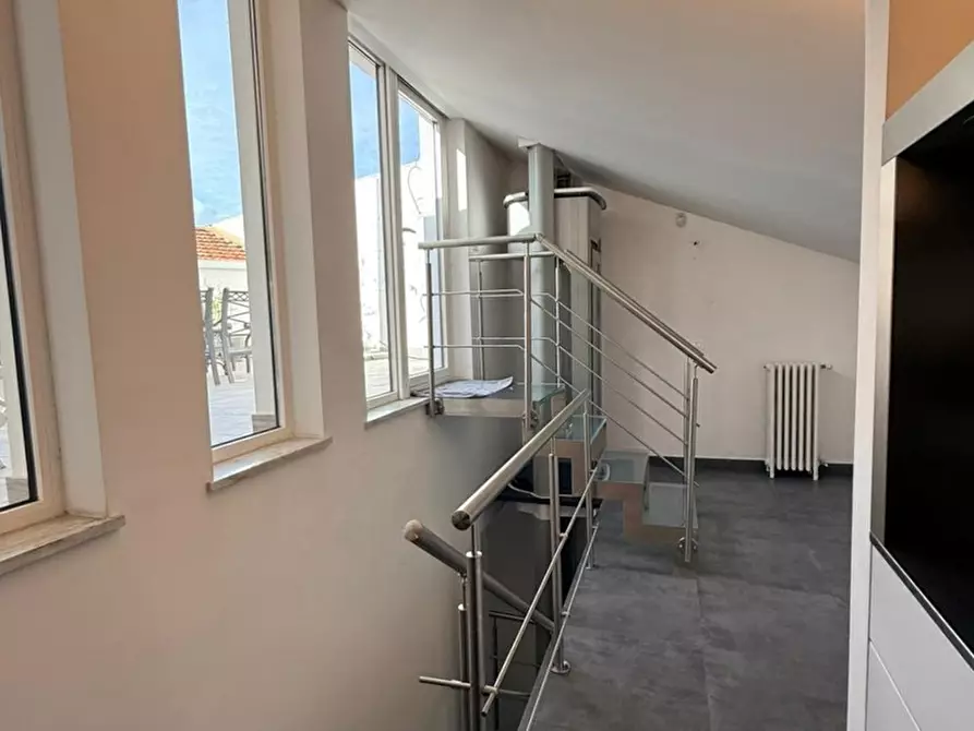 Immagine 32 di Attico in vendita  in Via Houel, 4 a Palermo