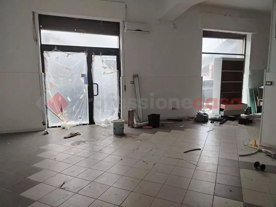 Immagine 11 di Negozio in affitto  in Via italo alaimo (adiacente stadio), 35 a Reggio Di Calabria