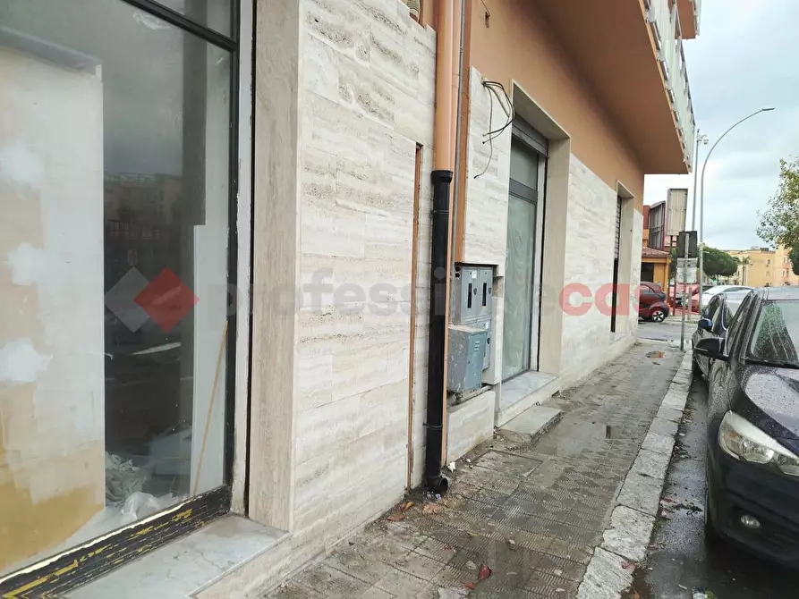 Immagine 1 di Negozio in affitto  in Via italo alaimo (adiacente stadio), 35 a Reggio Di Calabria