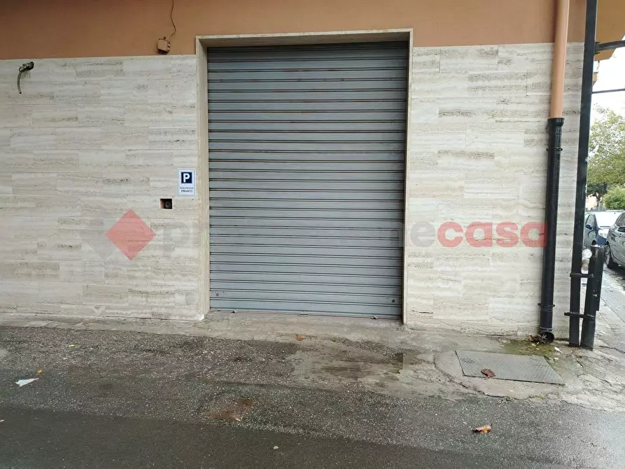 Immagine 2 di Negozio in affitto  in Via italo alaimo (adiacente stadio), 35 a Reggio Di Calabria