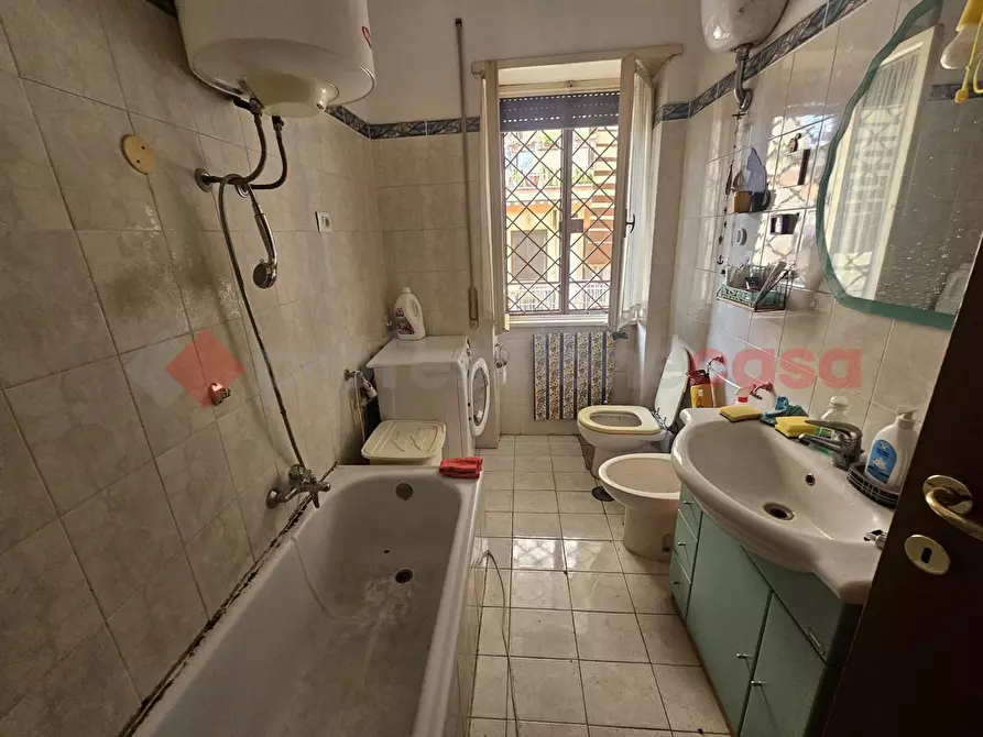 Immagine 10 di Appartamento in vendita  in Via Pietro Adami, 56 a Roma