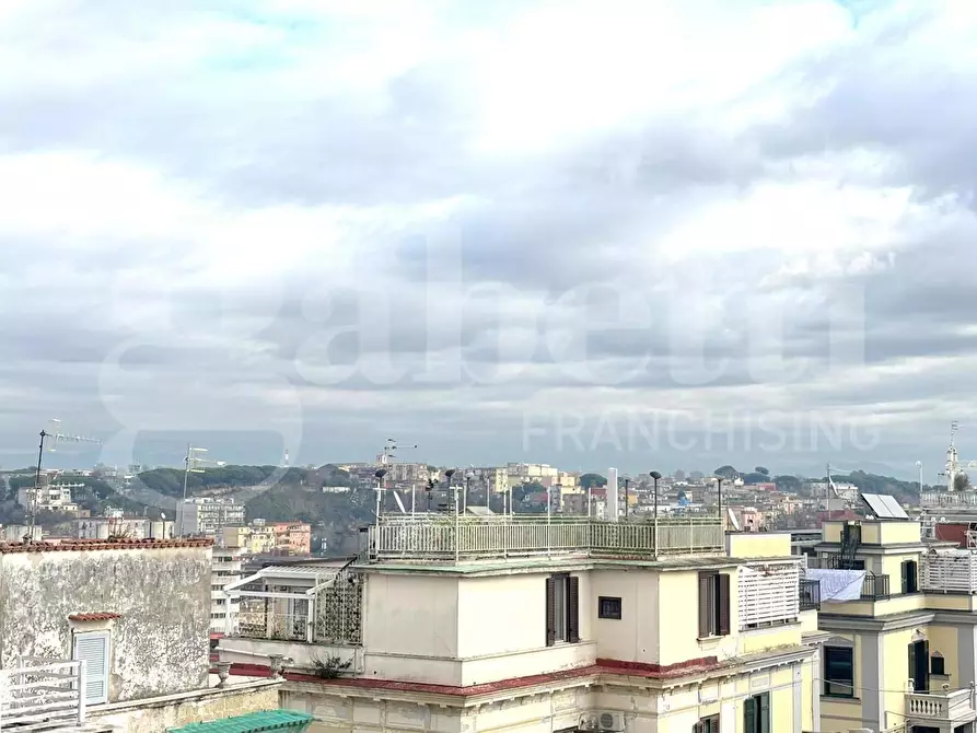 Immagine 1 di Appartamento in vendita  in Via carlo de marco a Napoli