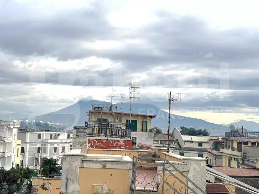 Immagine 2 di Appartamento in vendita  in Via carlo de marco a Napoli