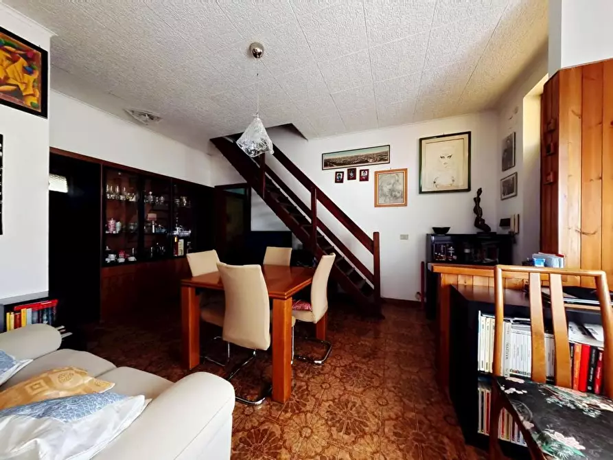 Immagine 4 di Appartamento in vendita  in Via GIUSEPPE BEDUSCHI, 10 a Roma