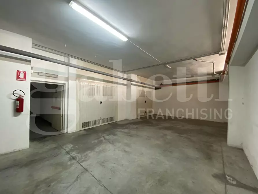 Immagine 18 di Appartamento in vendita  in Via dei Mille, 31 a Cassano Delle Murge