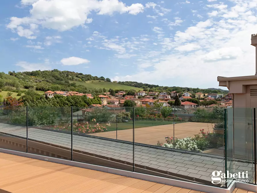 Immagine 5 di Appartamento in vendita  in Via Romagna a Gabicce Mare