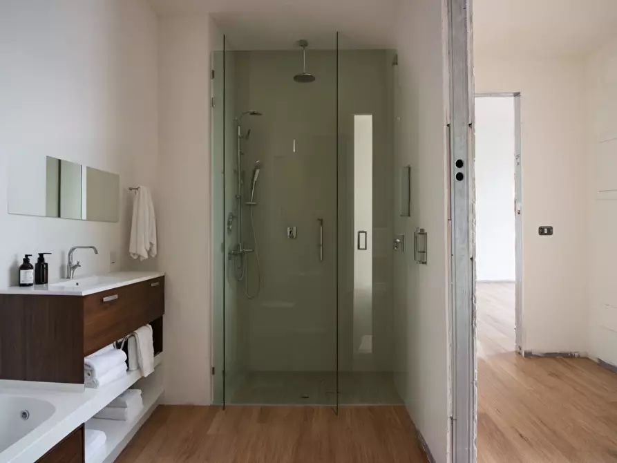 Immagine 2 di Appartamento in vendita  in Via Romagna a Gabicce Mare