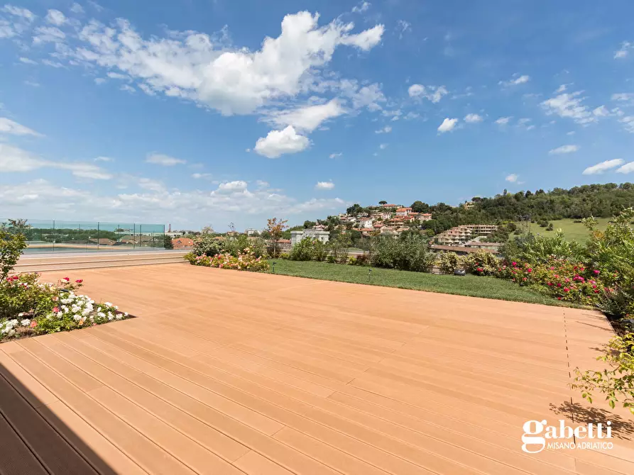 Immagine 6 di Appartamento in vendita  in Via Romagna a Gabicce Mare