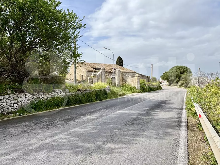 Immagine 4 di Casa indipendente in vendita  in Contrada Pezze, snc a Chiaramonte Gulfi