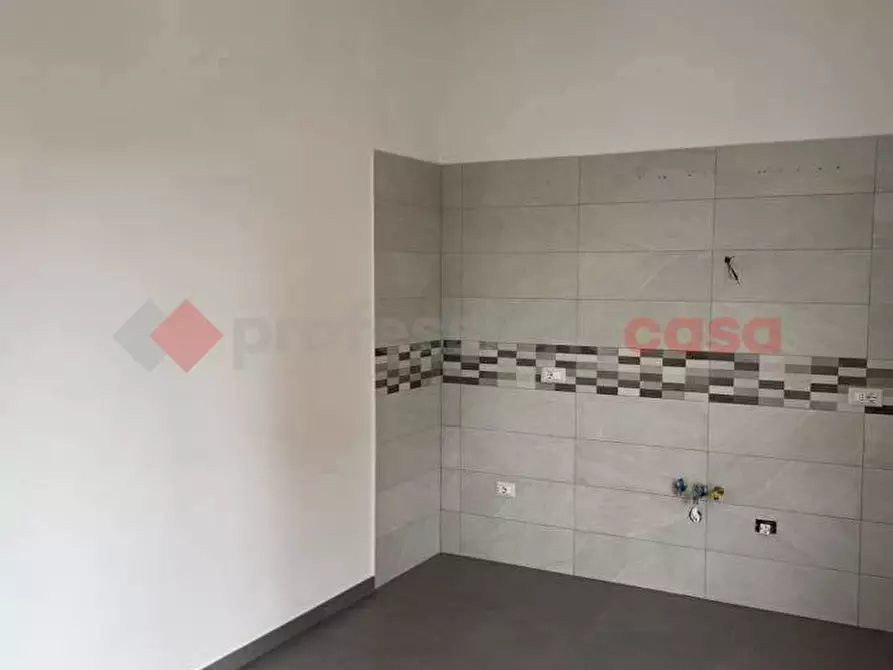 Immagine 21 di Appartamento in vendita  in Via Fuori Porta Roma, 0 a Capua